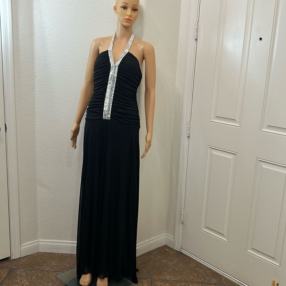 B Smart Juniors Dress Sz 11/12 Black Ruched Silver Sequin Halter Neck Maxi Lined